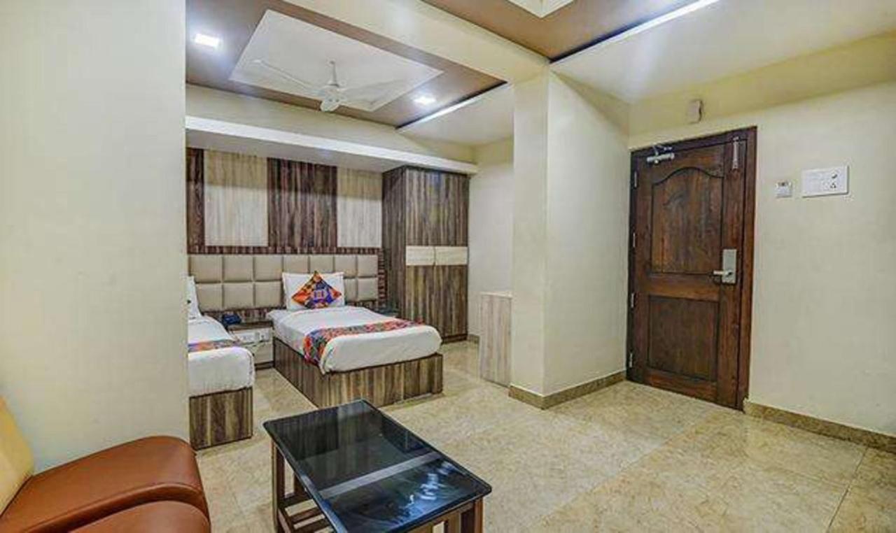 Fabhotel Central Palace Chennai Exterior photo